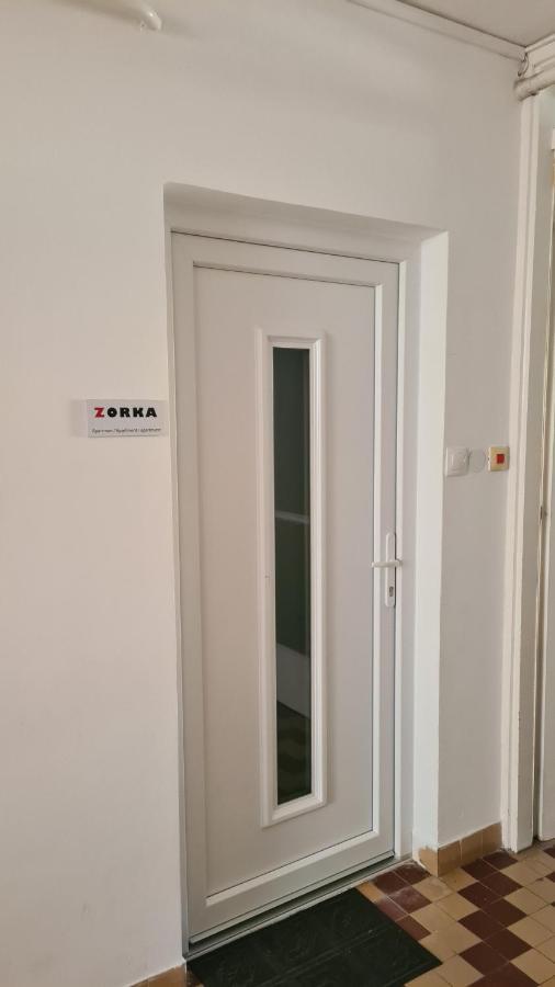 Ferienwohnung Zorka Apartman Keszthely Exterior foto