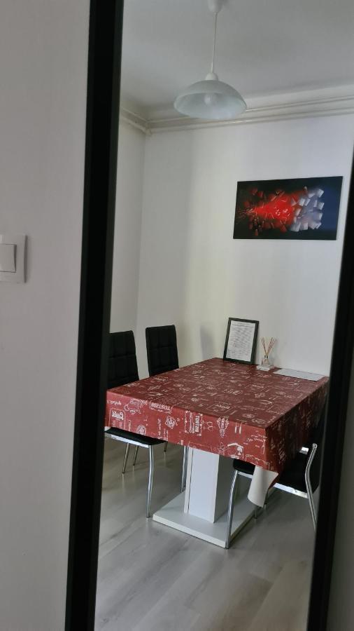 Ferienwohnung Zorka Apartman Keszthely Exterior foto